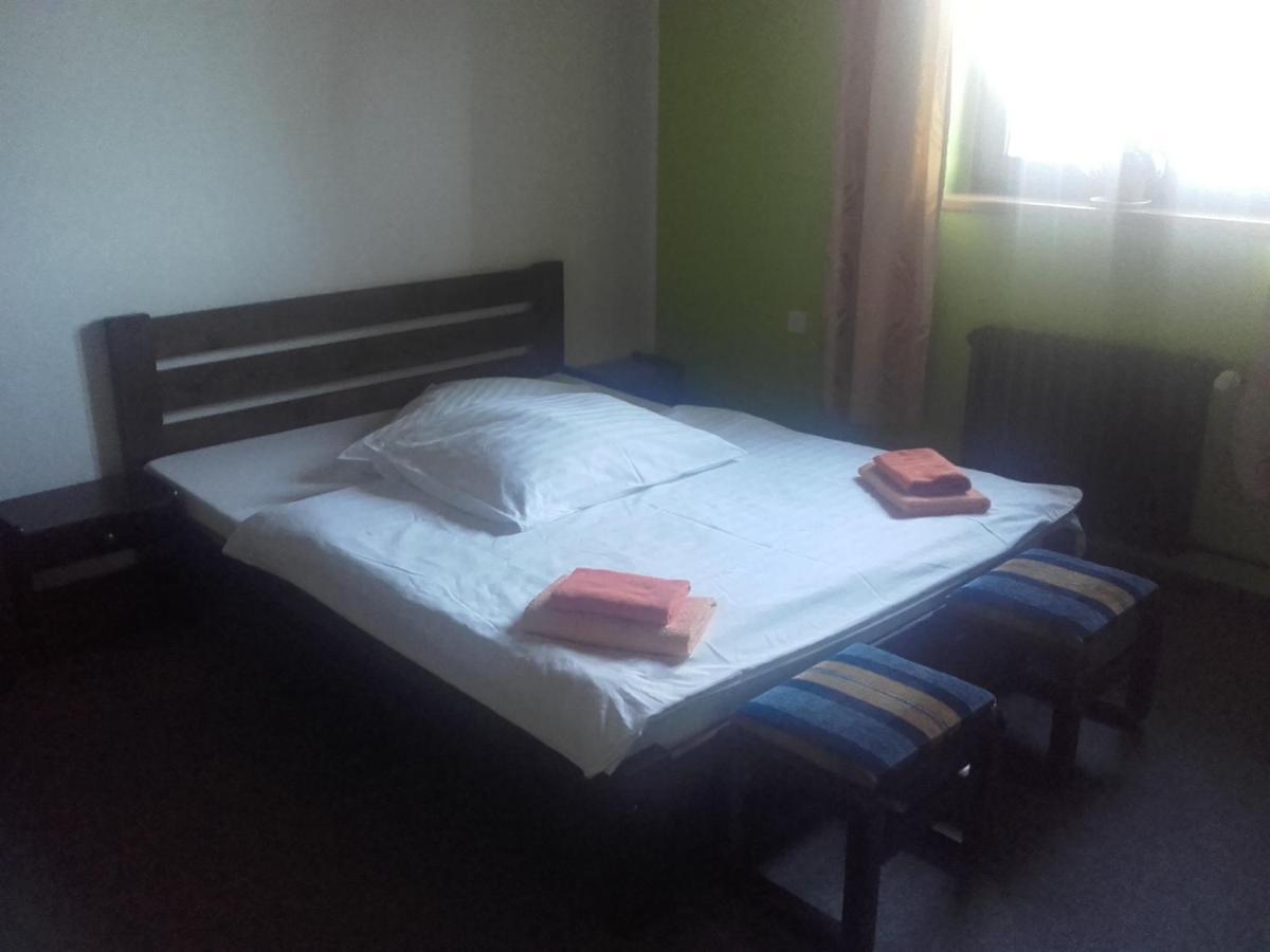 הַרָכוֹב Hotel Anna מראה חיצוני תמונה