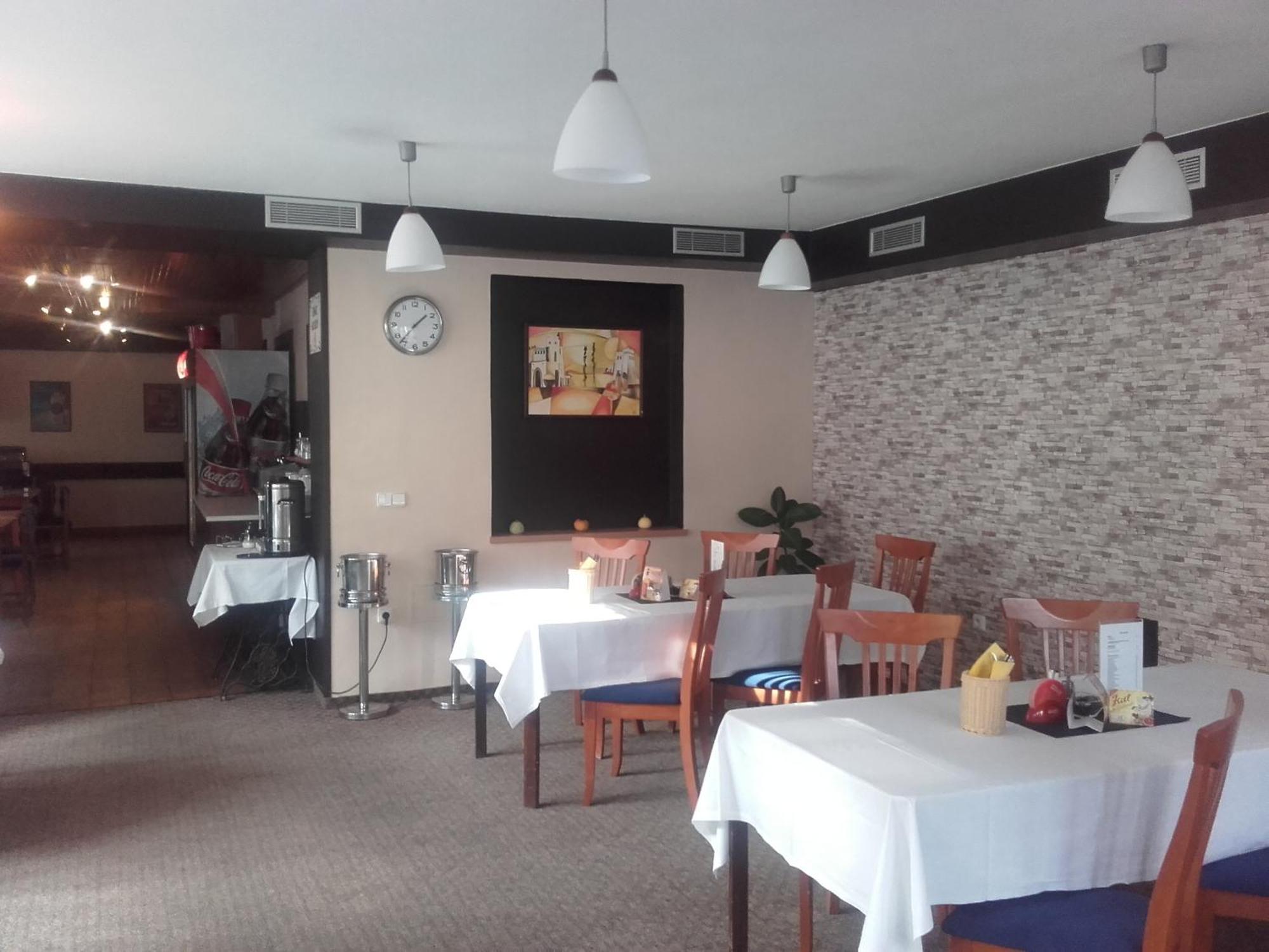 הַרָכוֹב Hotel Anna מראה חיצוני תמונה